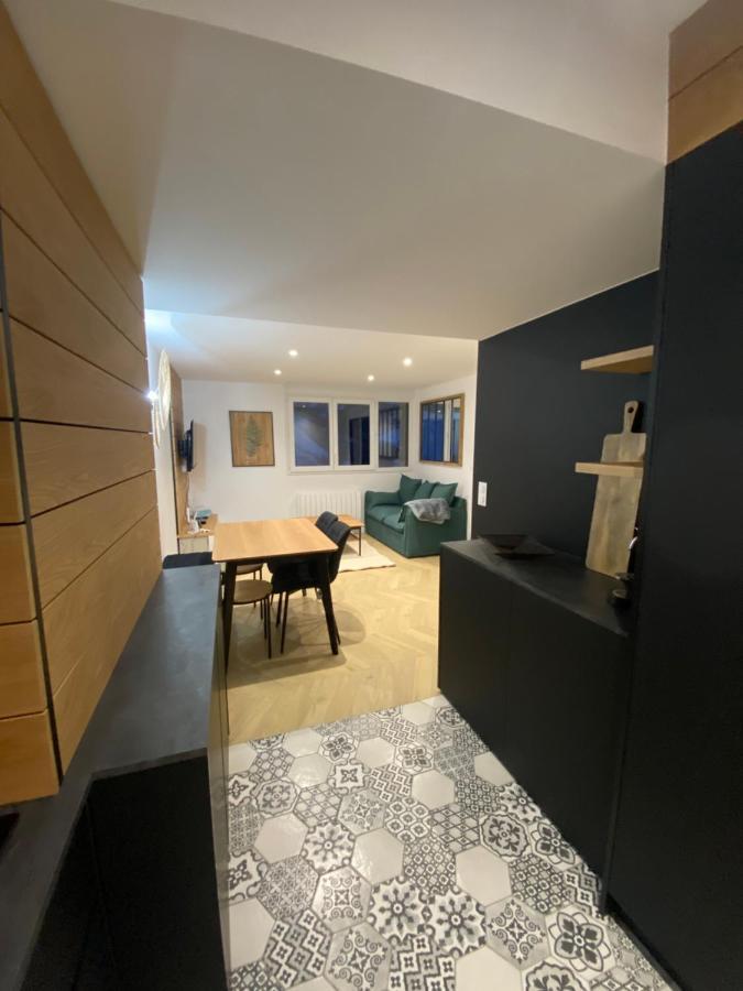 Appartement Neuf Tout Confort 55 M2 - 2 Chambres Pour 4/6 Personnes Le Chambon Exterior photo